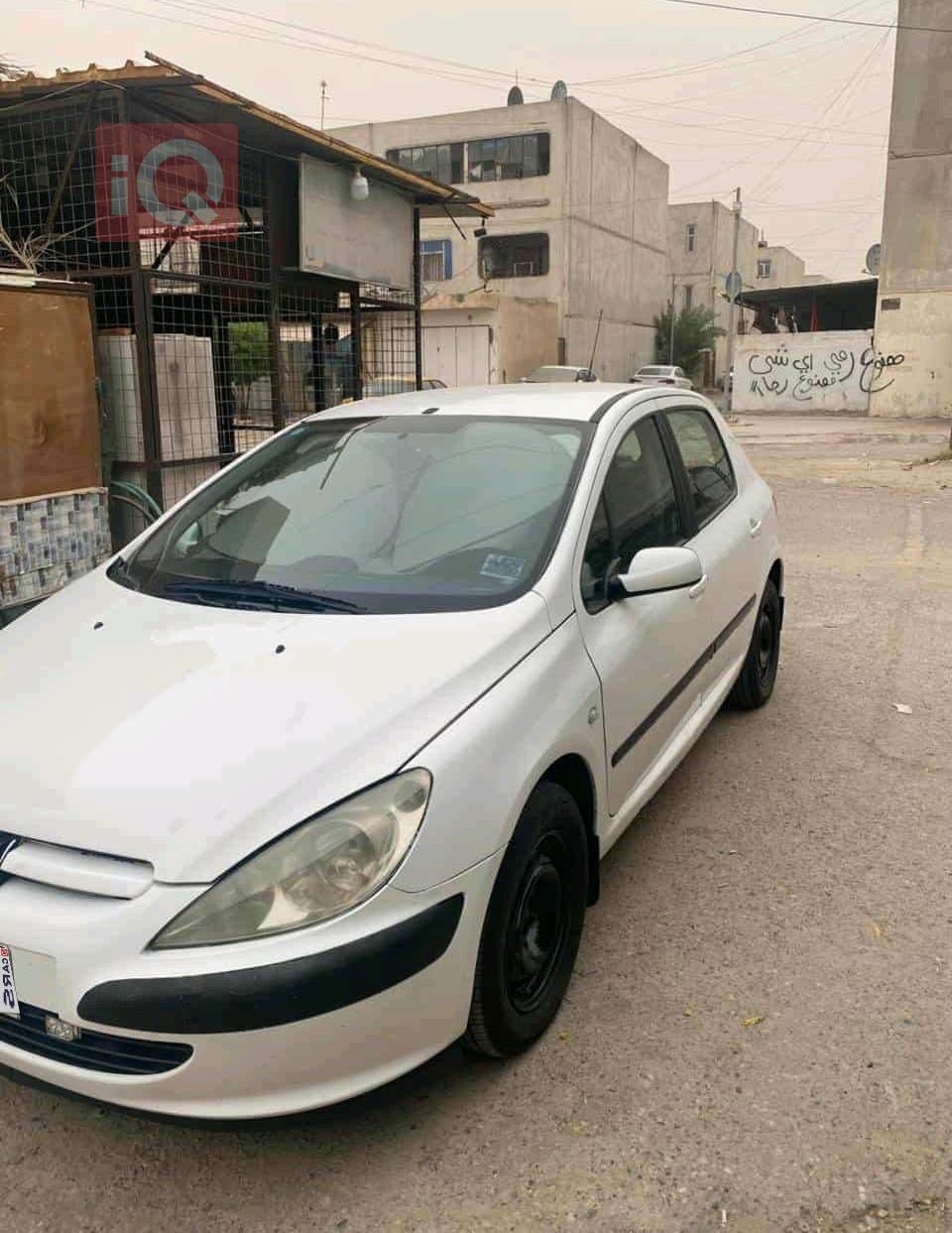 بيجو 307